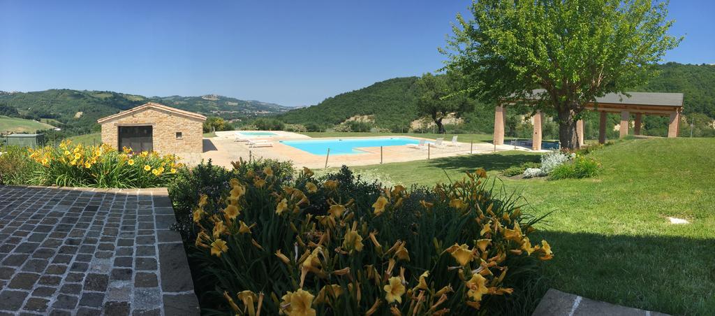 Amico Country House Serra San Quirico Eksteriør bilde